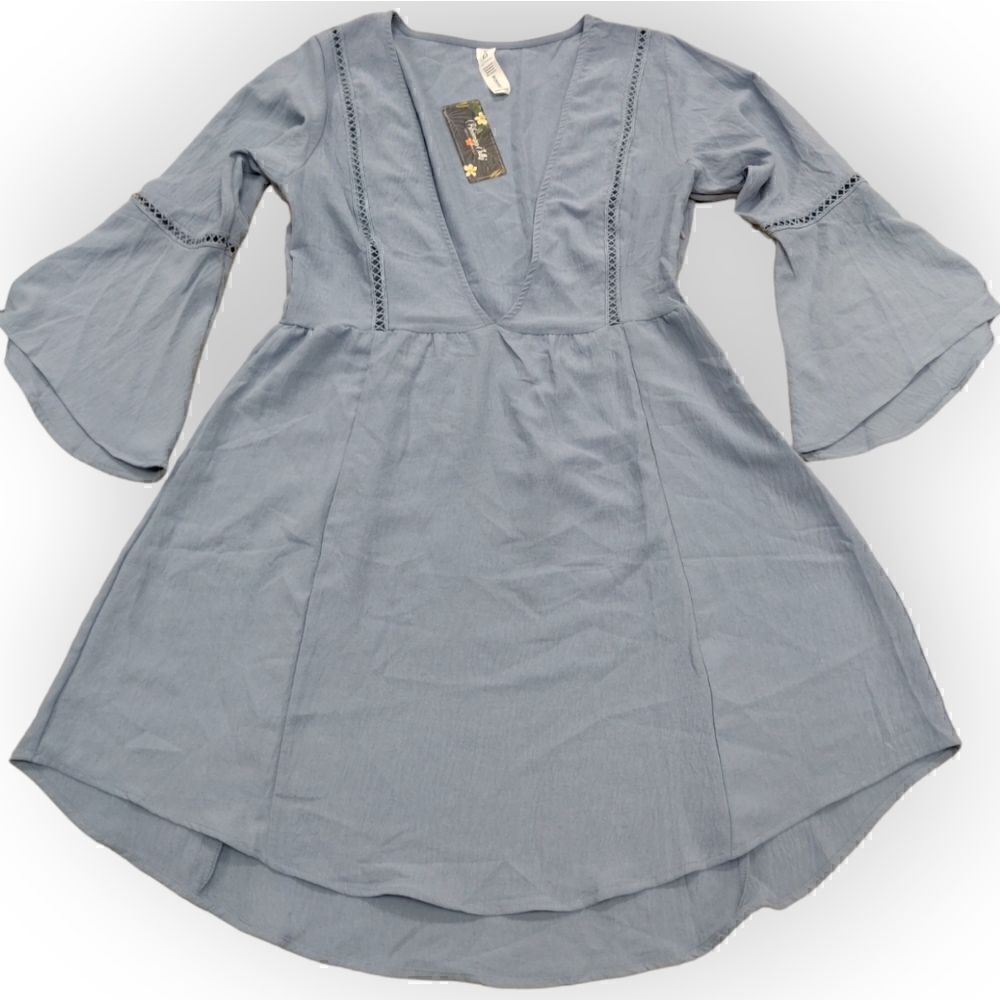 NWT Blooming Jelly light blue v neck long sleeve mini dress size M